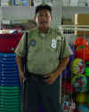 Guard at the Super Mercado in La Libertad.JPG (63007 bytes)